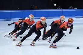 什么是“博弈论中的威慑策略”？解析在牌桌上通过暴力加注建立的声望。（如何用激进加注在牌桌上树立声望：博弈论中的威慑策略解析）