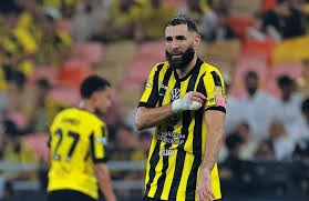 先走一步！快船杀至西部第六将勇士挤去附加赛区！